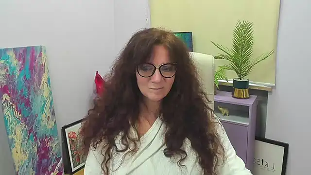 Snapshot of Alice_xHeart chatting on 28, 2, 2025 Alice xHeart online show from 28, 2, 2025