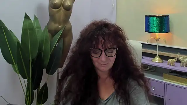 Snapshot of Alice_xHeart chatting on 22, 9, 2025 Alice xHeart online show from 22, 9, 2025