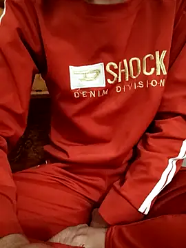 Snapshot of YunLem chatting on 19, 12, 2025 YunLem online show from 19, 12, 2025