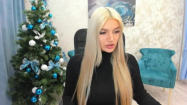 Snapshot of SelenaeMoore chatting on 27, 12, 2024 SelenaeMoore online show from 27, 12, 2024