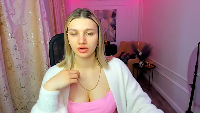 SelenaeMoore online show from 30, 6, 2026