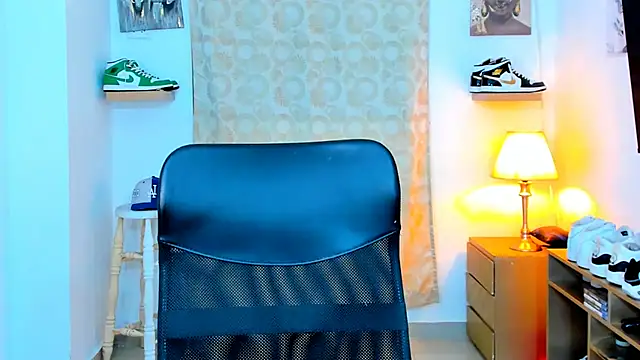 Hazzan Velez online show from 14, 12, 2024