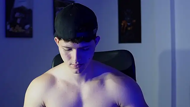 Snapshot of Hazzan_Velez chatting on 3, 12, 2025 Hazzan Velez online show from 3, 12, 2025