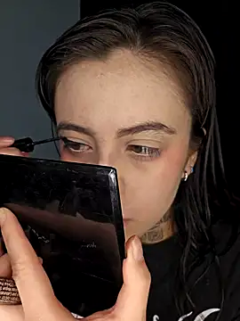 kaos room online show from 6, 3, 2025