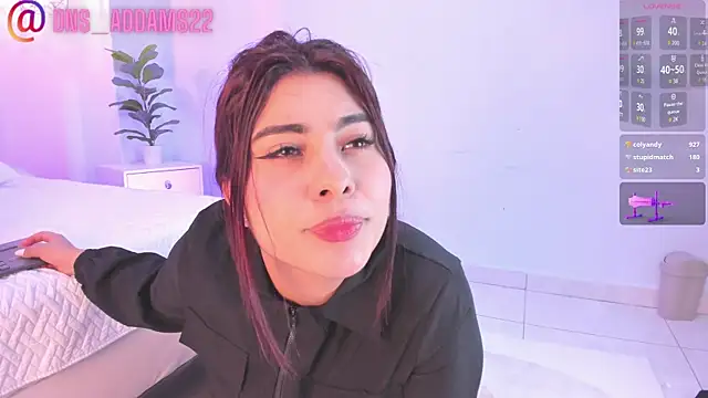 Snapshot of Danna_adams01 chatting on 29, 12, 2024 Danna adams01 online show from 29, 12, 2024