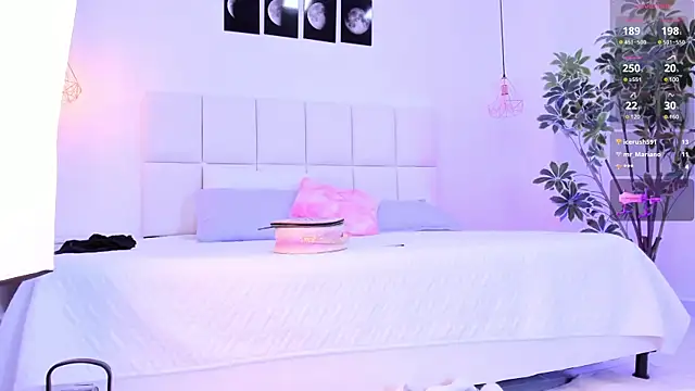 Snapshot of Danna_adams01 chatting on 20, 1, 2025 Danna adams01 online show from 20, 1, 2025