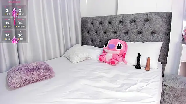 Snapshot of abbyfoxx_ chatting on 5, 10, 2025 abbyfoxx online show from 5, 10, 2025