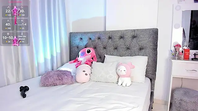 Snapshot of abbyfoxx_ chatting on 3, 2, 2026 abbyfoxx online show from 3, 2, 2026