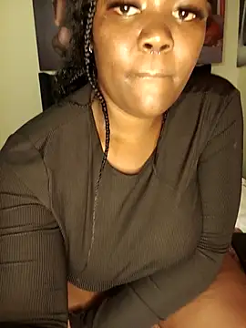 Snapshot of Cherriikenzie chatting on 12, 10, 2025 Cherriikenzie online show from 12, 10, 2025