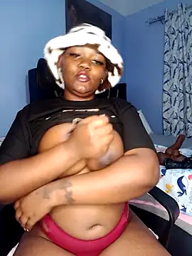 Snapshot of Cherriikenzie chatting on 31, 10, 2025 Cherriikenzie online show from 31, 10, 2025