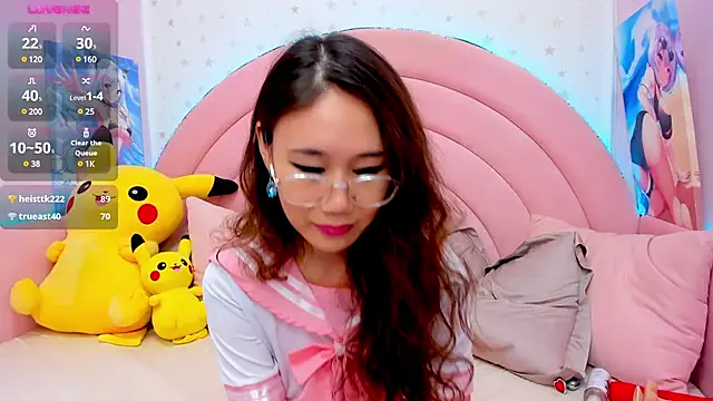 Nao  Chan  online show from 21, 12, 2024