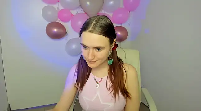 Snapshot of Gabriellagirl chatting on 23, 2, 2025 Gabriellagirl online show from 23, 2, 2025