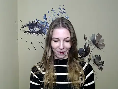 Snapshot of StrangerGi chatting on 12, 12, 2024 StrangerGi online show from 12, 12, 2024
