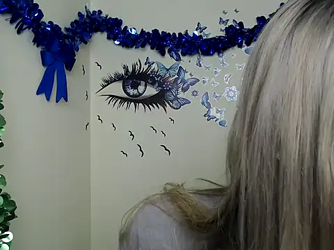 Snapshot of StrangerGi chatting on 20, 12, 2024 StrangerGi online show from 20, 12, 2024
