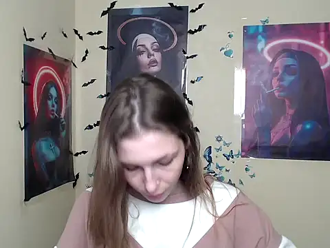 Snapshot of StrangerGi chatting on 10, 3, 2025 StrangerGi online show from 10, 3, 2025