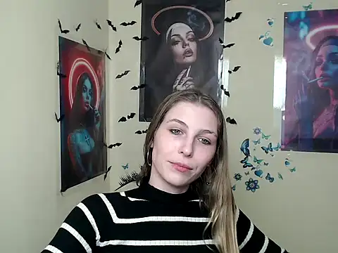 Snapshot of StrangerGi chatting on 13, 3, 2025 StrangerGi online show from 13, 3, 2025