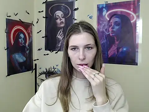 Snapshot of StrangerGi chatting on 30, 10, 2025 StrangerGi online show from 30, 10, 2025