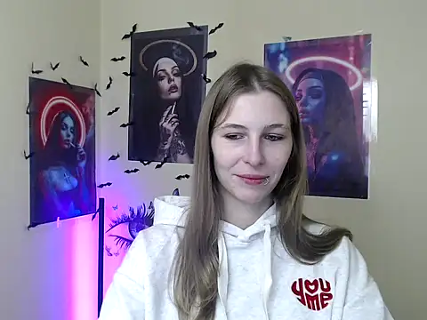 Snapshot of StrangerGi chatting on 10, 11, 2025 StrangerGi online show from 10, 11, 2025