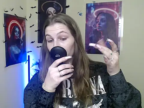 Snapshot of StrangerGi chatting on 15, 12, 2025 StrangerGi online show from 15, 12, 2025