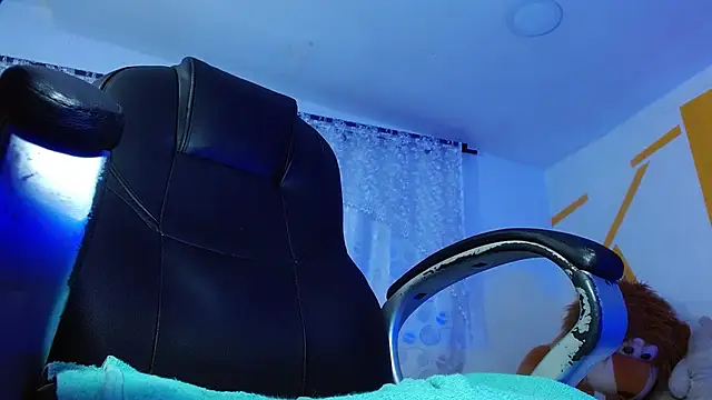 Snapshot of Matthew_Boy_ chatting on 19, 12, 2024 Matthew Boy  online show from 19, 12, 2024