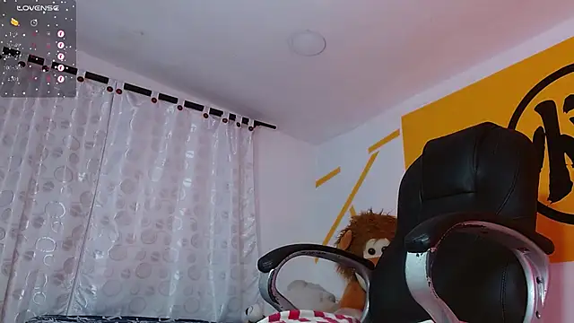 Snapshot of Matthew_Boy_ chatting on 5, 2, 2025 Matthew Boy  online show from 5, 2, 2025