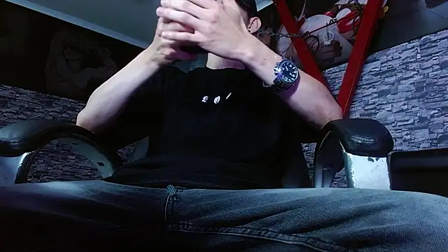 Snapshot of Matthew_Boy_ chatting on 7, 3, 2025 Matthew Boy  online show from 7, 3, 2025