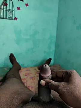 Snapshot of RoundHandler3 chatting on 7, 1, 2026 RoundHandler3 online show from 7, 1, 2026