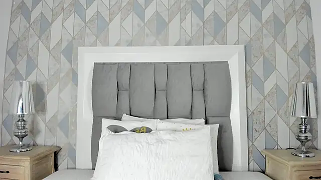 anais cooper online show from 15, 10, 2025