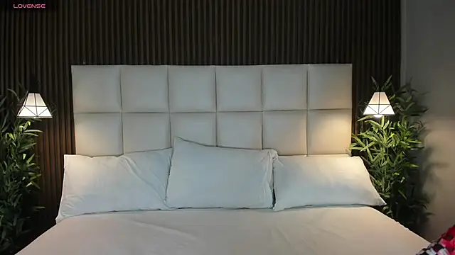 CailynBrowm online show from 14, 11, 2025