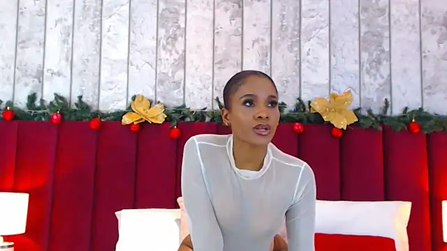 Snapshot of AngelinaBoss chatting on 24, 12, 2024 AngelinaBoss online show from 24, 12, 2024