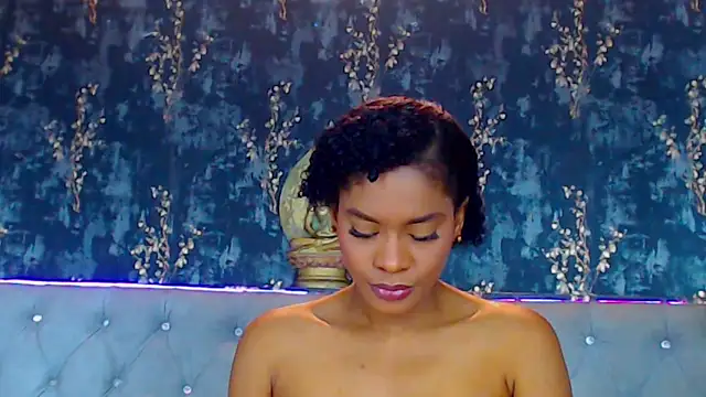 Snapshot of AngelinaBoss chatting on 27, 1, 2025 AngelinaBoss online show from 27, 1, 2025