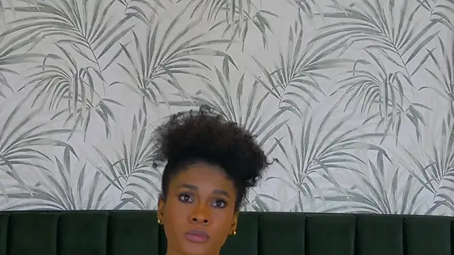 Snapshot of AngelinaBoss chatting on 20, 2, 2025 AngelinaBoss online show from 20, 2, 2025