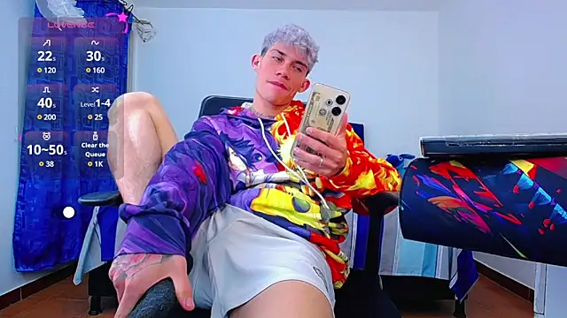 thiagomurphyy online show from 12, 12, 2024