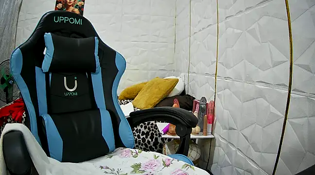 Snapshot of Mendoza_Amaranata chatting on 17, 2, 2025 Mendoza Amaranata online show from 17, 2, 2025