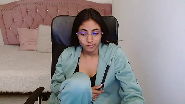 shaneelle online show from 24, 1, 2025