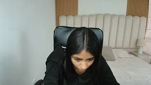 shaneelle online show from 6, 5, 2026