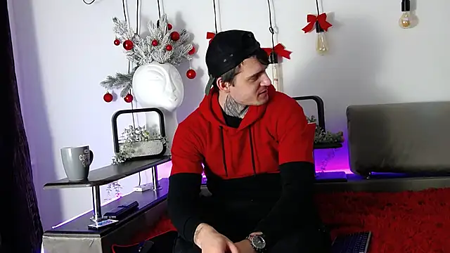 Snapshot of CarterCole chatting on 31, 12, 2024 CarterCole online show from 31, 12, 2024