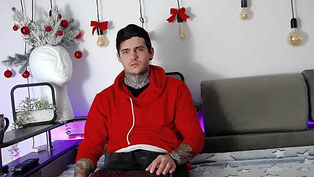 Snapshot of CarterCole chatting on 3, 1, 2025 CarterCole online show from 3, 1, 2025