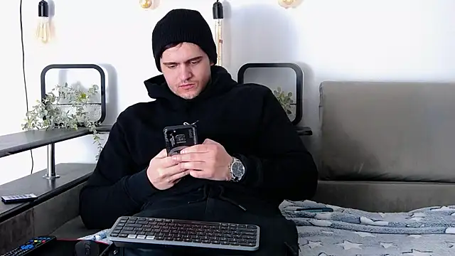 Snapshot of CarterCole chatting on 23, 2, 2025 CarterCole online show from 23, 2, 2025