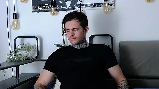 Snapshot of CarterCole chatting on 1, 3, 2025 CarterCole online show from 1, 3, 2025