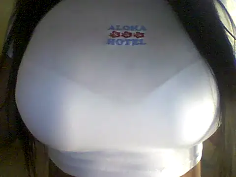 izanmiller2001 online show from 26, 2, 2025