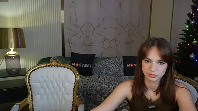 Snapshot of Brendi054 chatting on 15, 12, 2024 Brendi054 online show from 15, 12, 2024