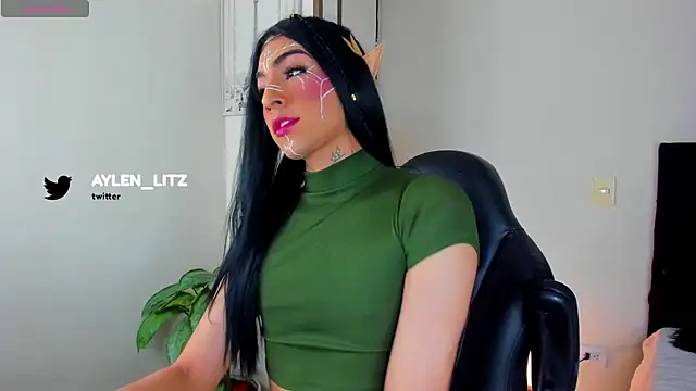 Snapshot of litz81 chatting on 26, 10, 2025 litz81 online show from 26, 10, 2025