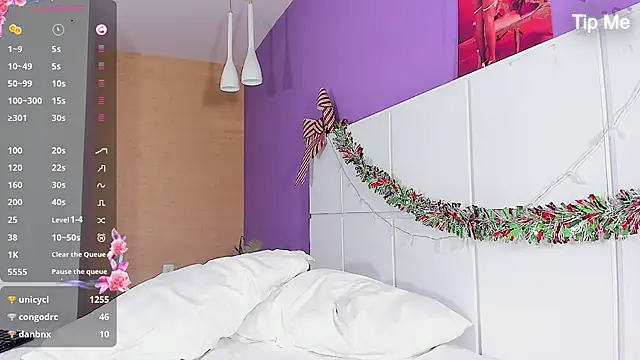 Snapshot of SunnyPage chatting on 3, 2, 2025 SunnyPage online show from 3, 2, 2025