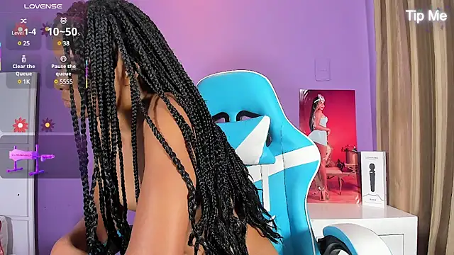 Snapshot of SunnyPage chatting on 6, 2, 2025 SunnyPage online show from 6, 2, 2025