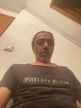 Snapshot of devran77 chatting on 1, 11, 2025 devran77 online show from 1, 11, 2025