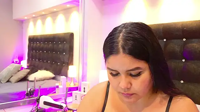 KeilyRoss online show from 8, 5, 2026