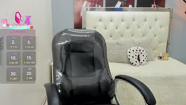 Snapshot of Noha_scott chatting on 18, 4, 2026 Noha scott online show from 18, 4, 2026