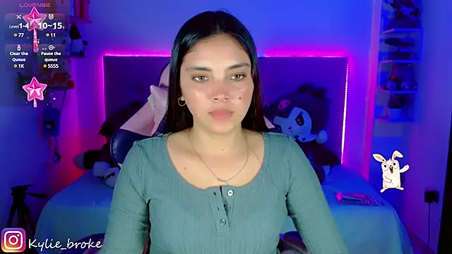 Snapshot of Kylie_brokee chatting on 13, 2, 2025 Kylie brokee online show from 13, 2, 2025