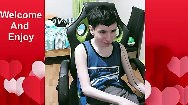 Snapshot of Twink_martinboy chatting on 7, 3, 2026 Twink martinboy online show from 7, 3, 2026